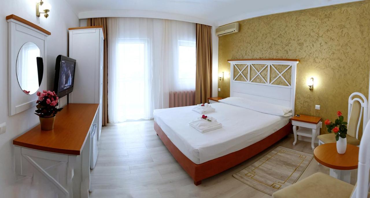 Hotel Albatros Mamaia Kültér fotó